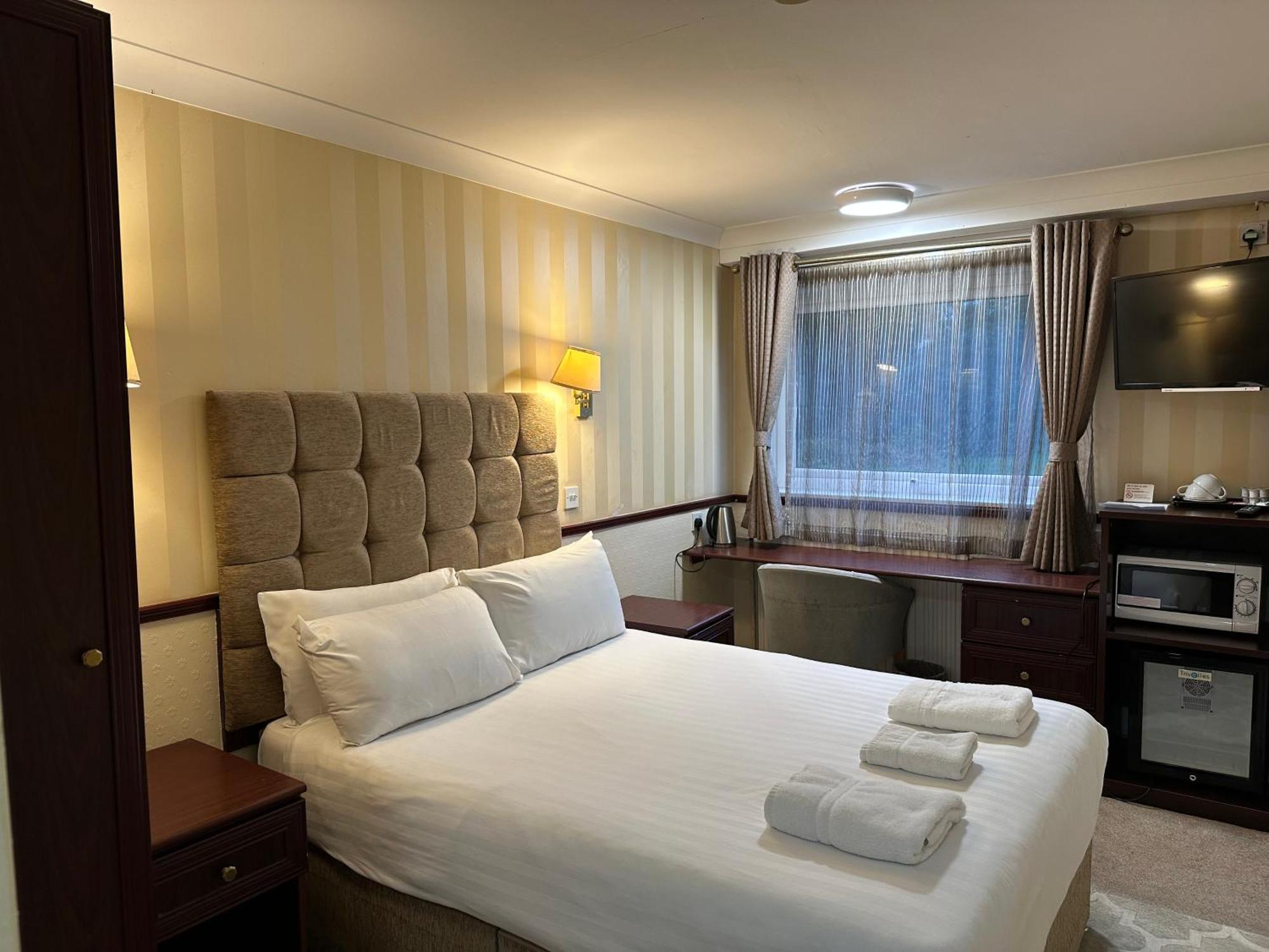 NormanHurst Hotel Sale Eksteriør bilde