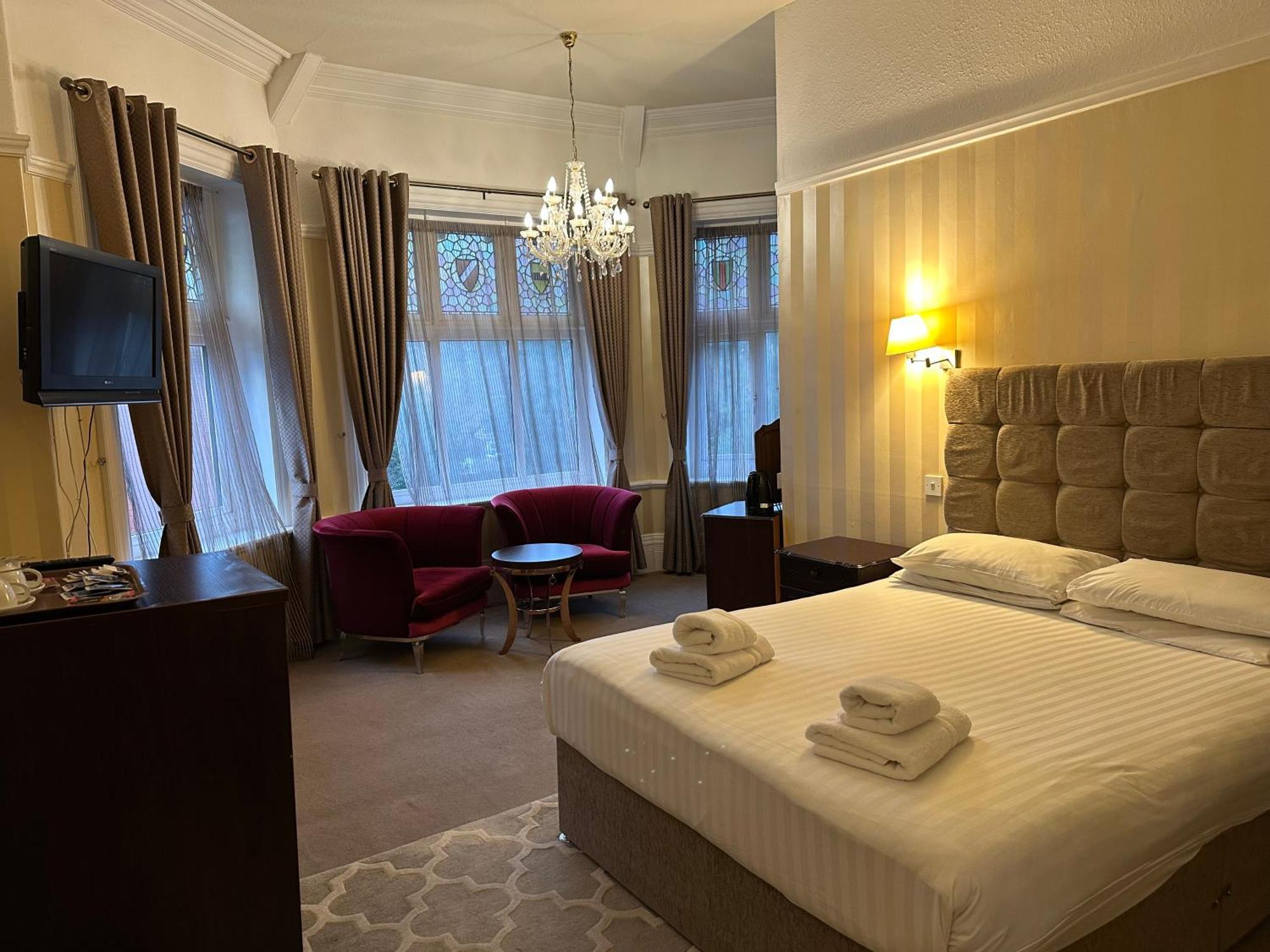 NormanHurst Hotel Sale Eksteriør bilde