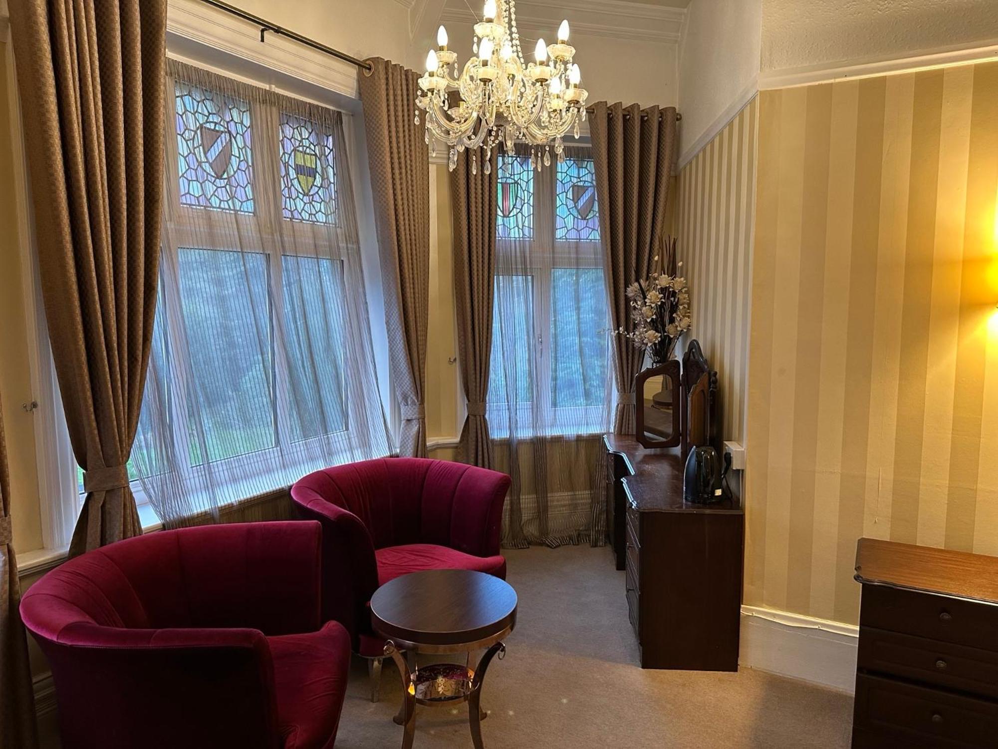 NormanHurst Hotel Sale Eksteriør bilde