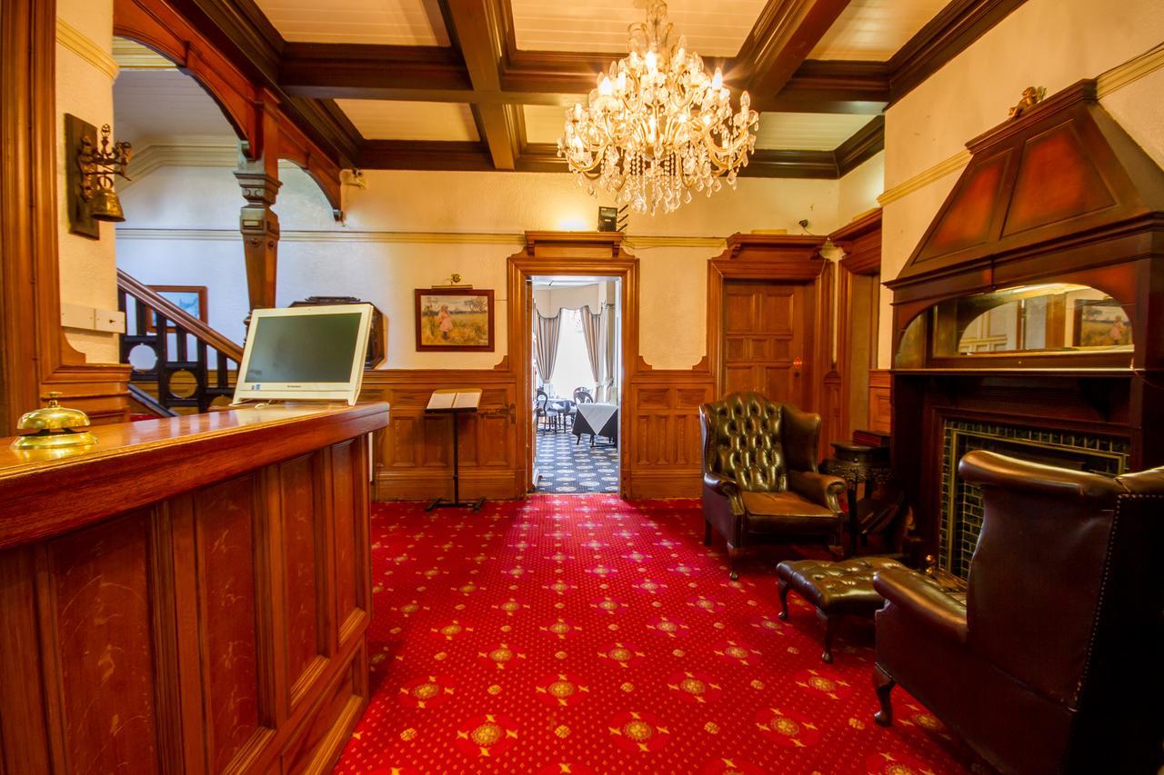 NormanHurst Hotel Sale Eksteriør bilde